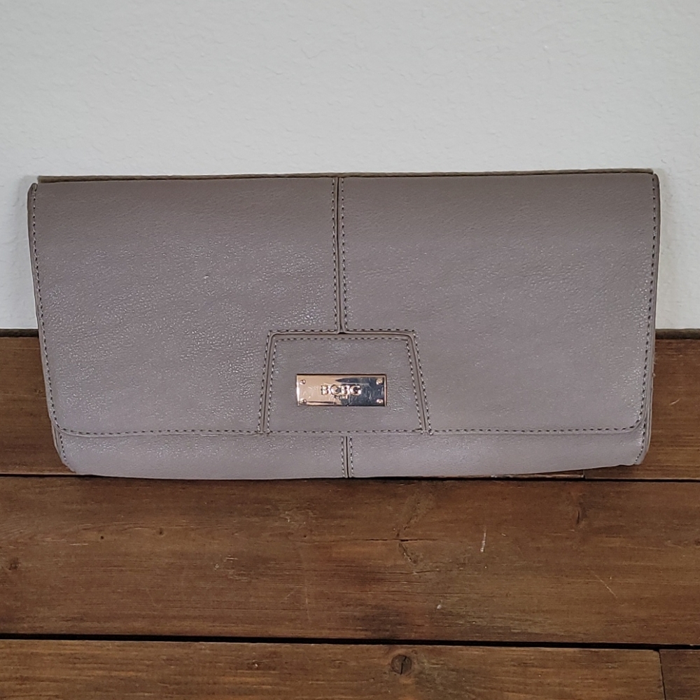 BCBG gray clutch